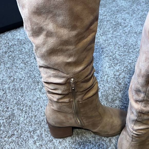 Madden girl cowboy boots - Picture 7 of 8